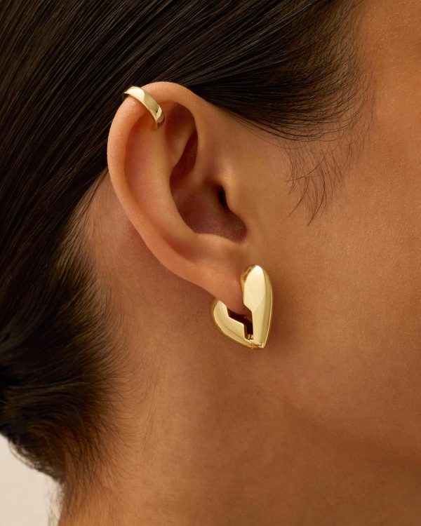 Dupe Heart Hoop Earrings for Women | Gold Earring Pair - Image 5